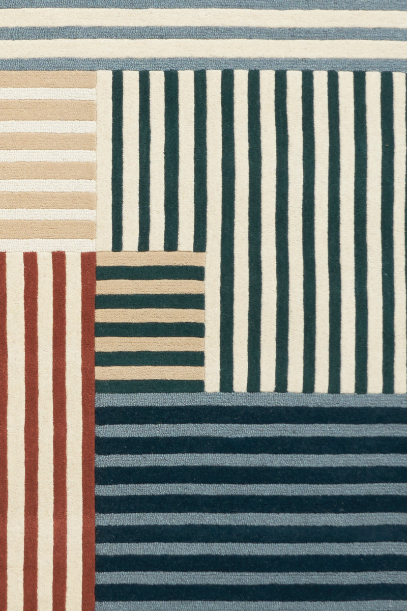 Tapis bleu en laine - Mackintosh Nordic - 3 - Toulemonde Bochart